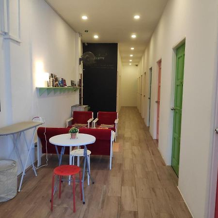 Ez Lodgings Kampong Gadong 외부 사진
