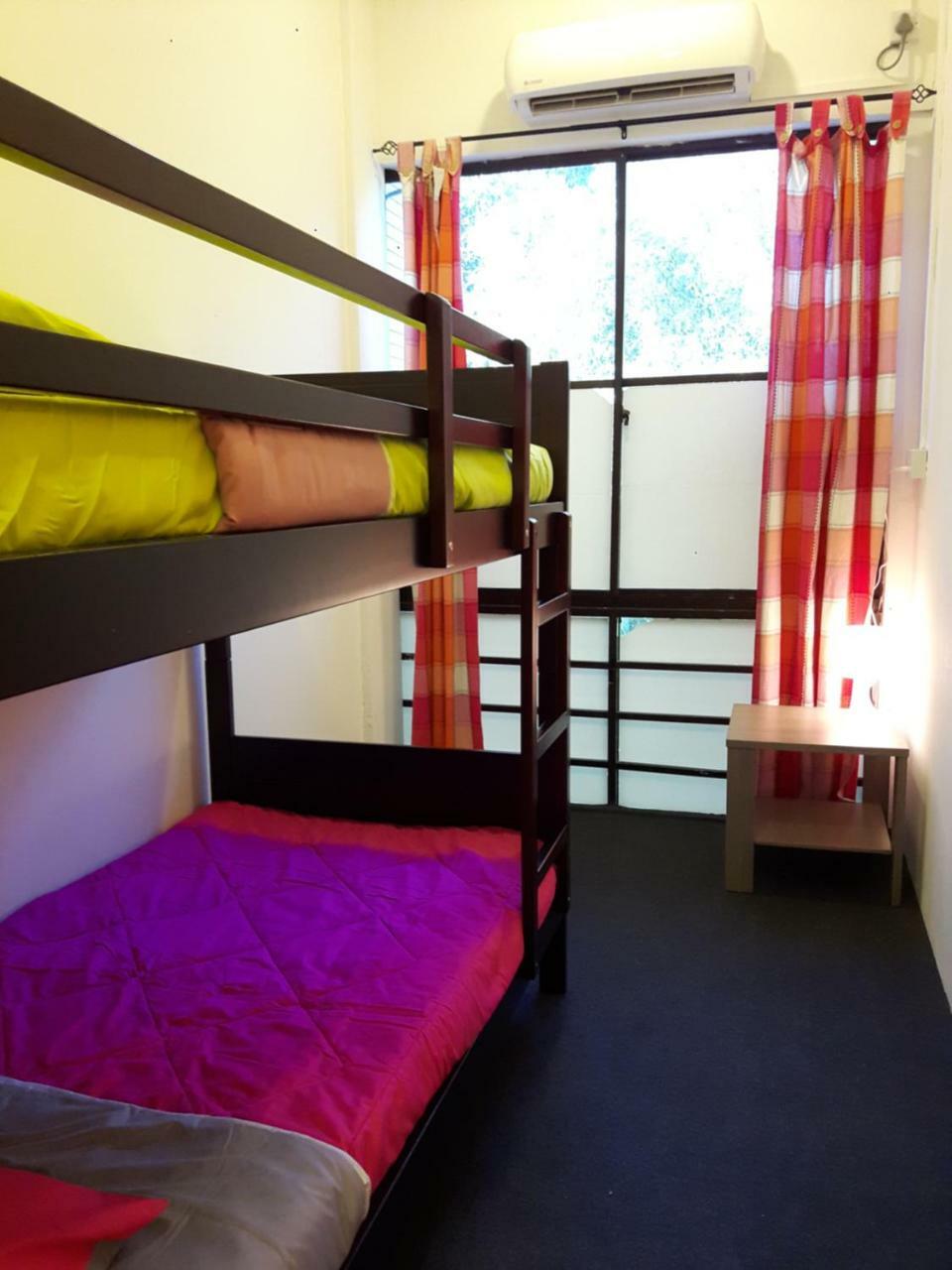 Ez Lodgings Kampong Gadong 외부 사진
