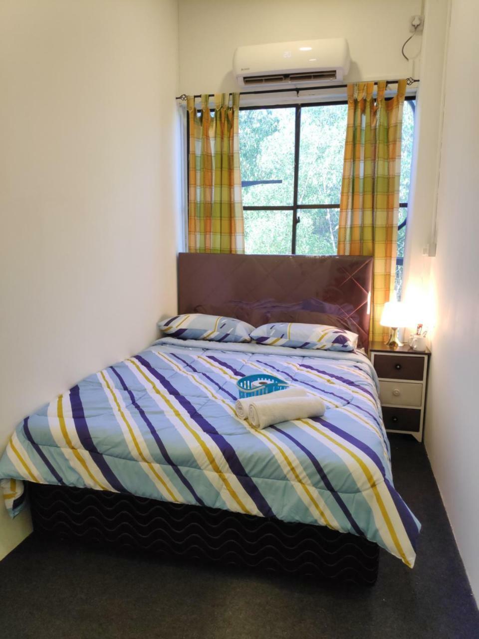 Ez Lodgings Kampong Gadong 외부 사진