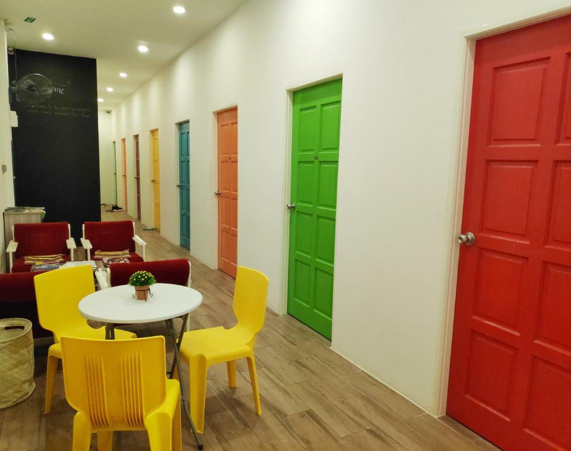 Ez Lodgings Kampong Gadong 외부 사진