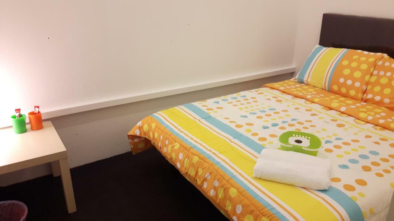 Ez Lodgings Kampong Gadong 외부 사진